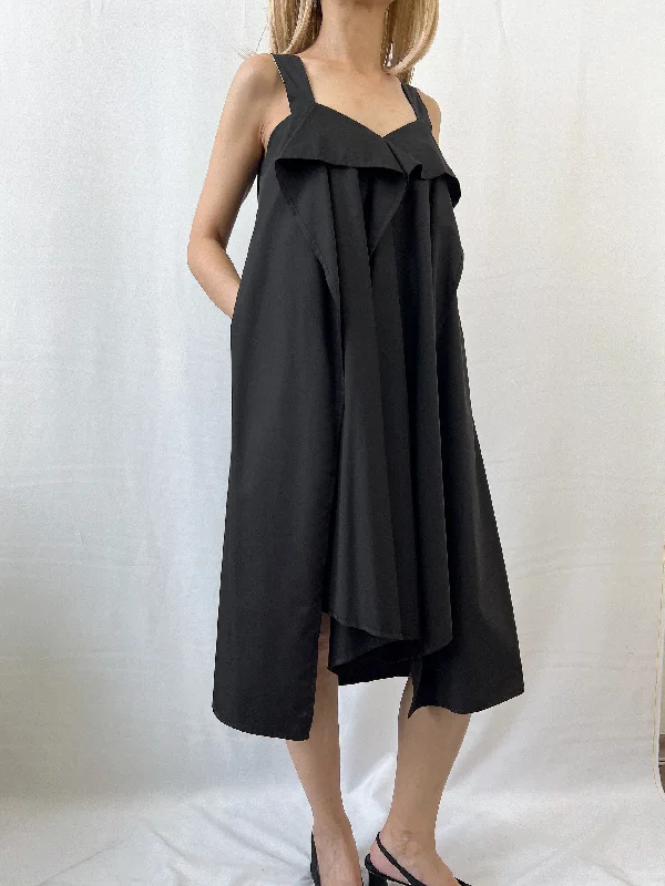 Parachute Dress in Black