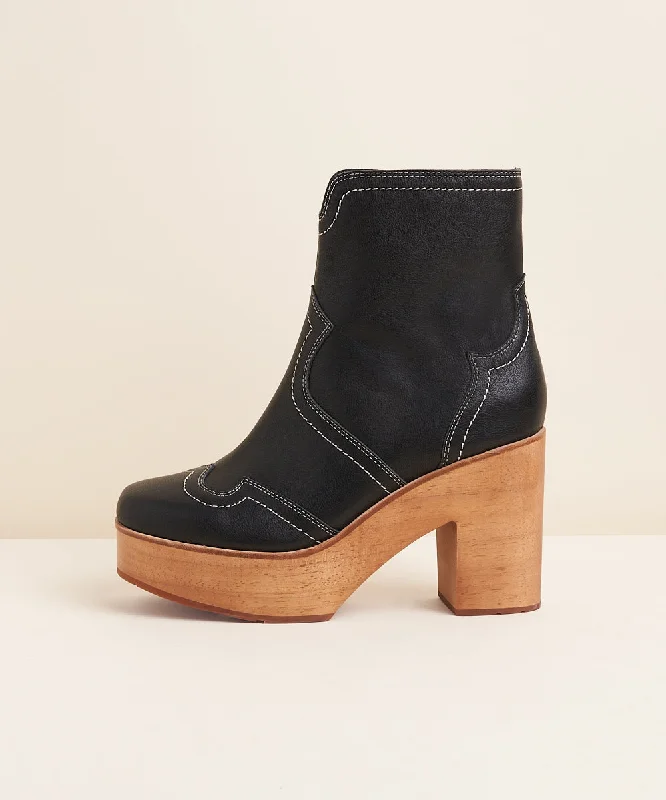 Annette Clog Boot | Black