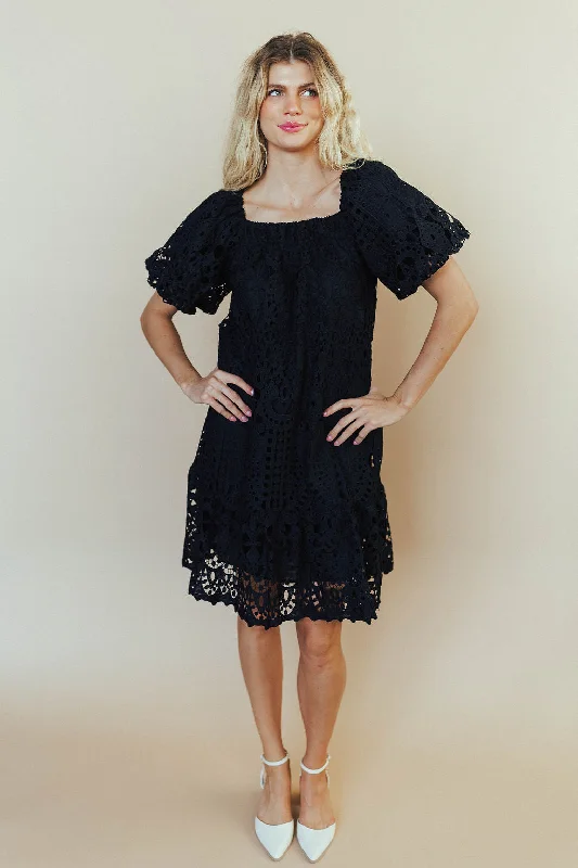 Lucky Lace Dress In Black