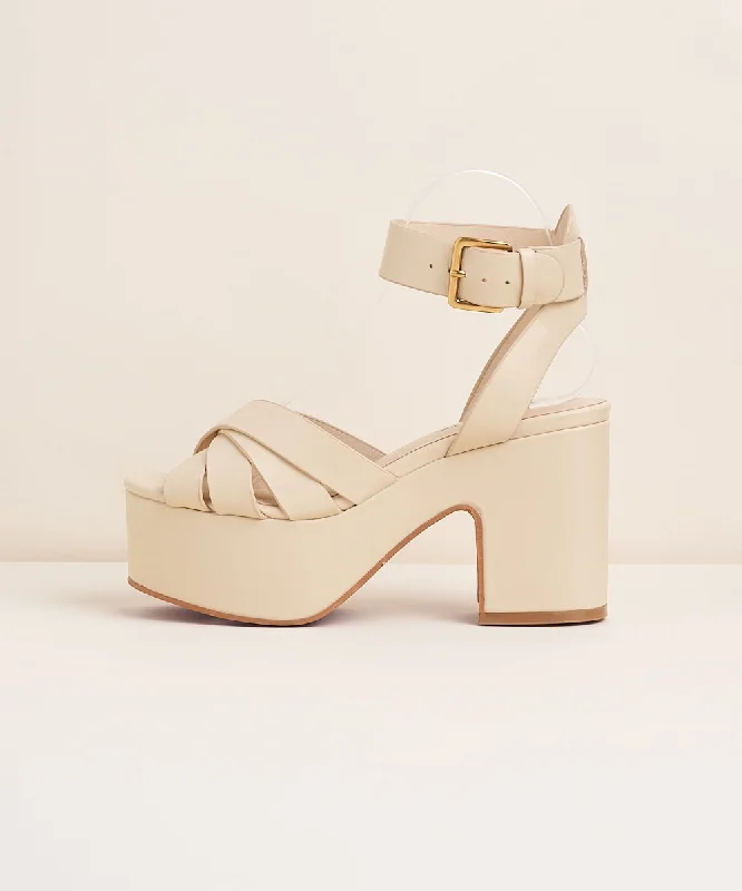 Judd fun platform heel with ankle strap | Oat