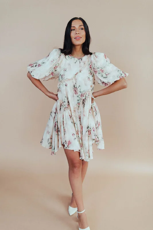 Wendy Darling Floral Dress in Blush