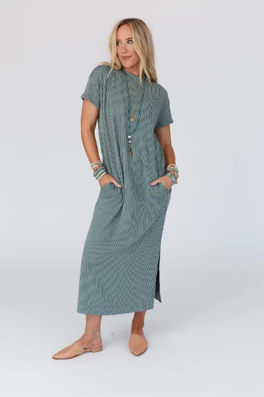 The Nest Easy Days Maxi Slit Tee Dress - Sea Foam