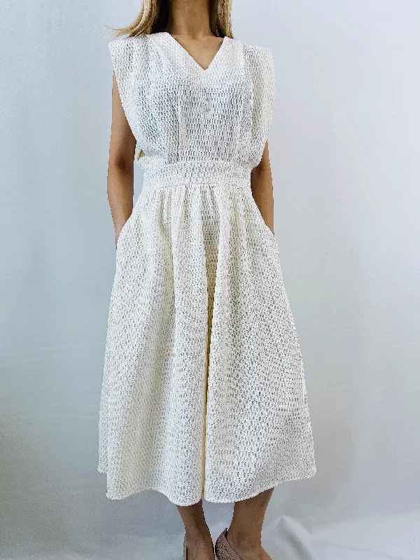 3D Jacquard Midi Dress in Cream