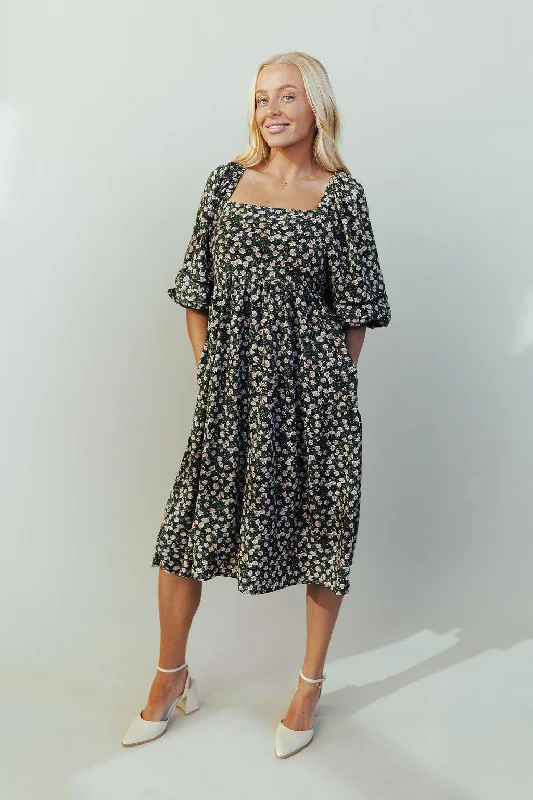 Kelsey Floral Dress in Navy